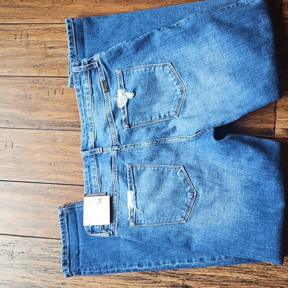NWT KanCan Boyfriend Jeans Size 9/28 - Picture 7 of 9